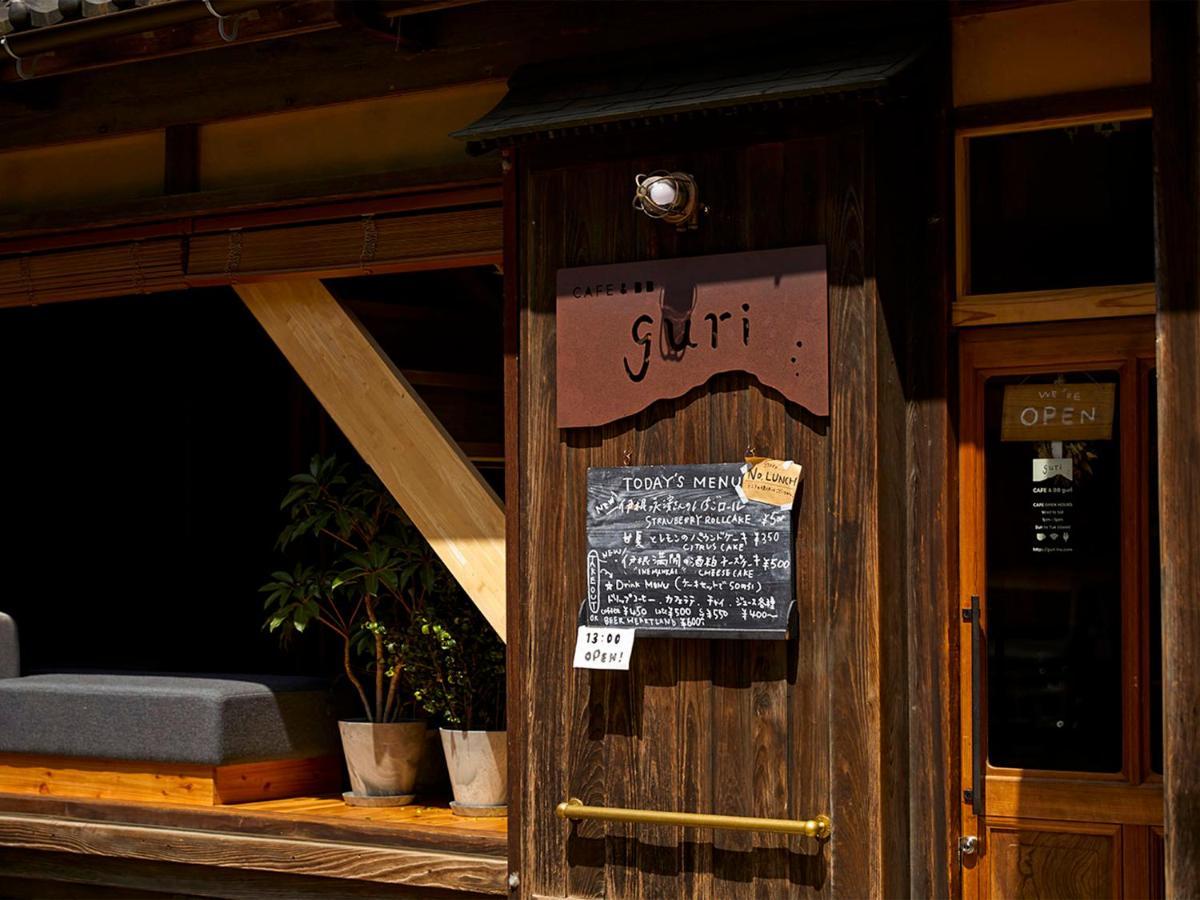 Cafe & Bb Guri Bed & Breakfast Ine Exterior photo